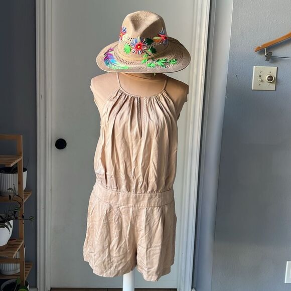 Sleeveless Halter Drawstring Romper - Picture 1 of 7